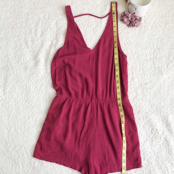 Forever 21 Romper with Boho Floral Embroidery Sz S - Picture 7 of 8